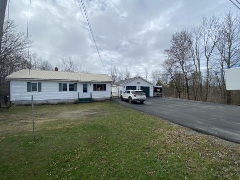 621 Lang Hill Road Palmyra ME 04965