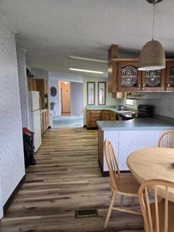 16 Sarah Avenue Lewiston ME 04240