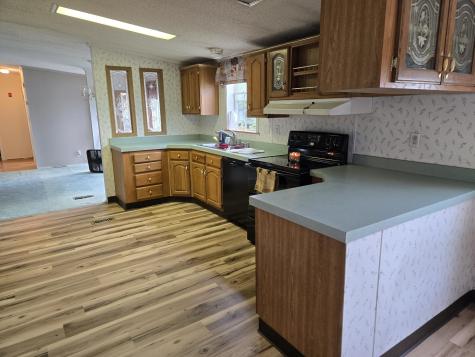 16 Sarah Avenue Lewiston ME 04240