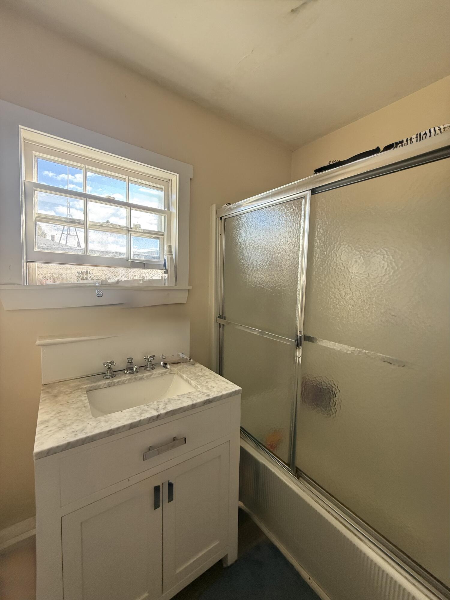 64 Main Street Vinalhaven ME 04863