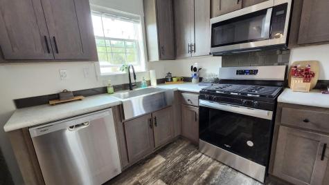 414 Kelley Mobile Home Park Millinocket ME 04462