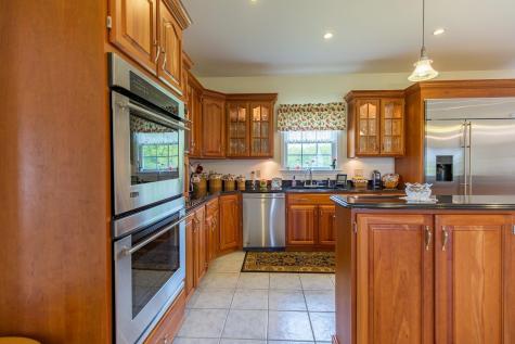 5 Clayton Drive Lewiston ME 04240