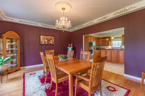5 Clayton Drive Lewiston ME 04240
