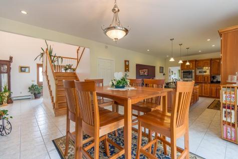 5 Clayton Drive Lewiston ME 04240