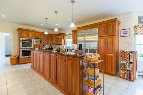 5 Clayton Drive Lewiston ME 04240