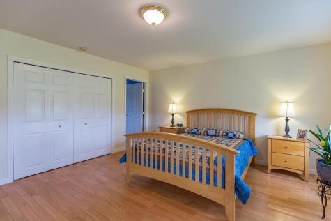 5 Clayton Drive Lewiston ME 04240