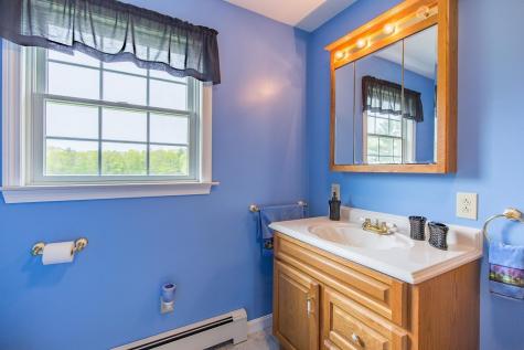 5 Clayton Drive Lewiston ME 04240