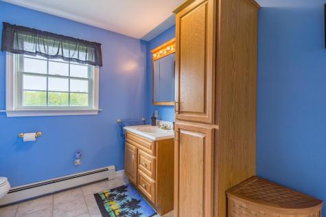 5 Clayton Drive Lewiston ME 04240