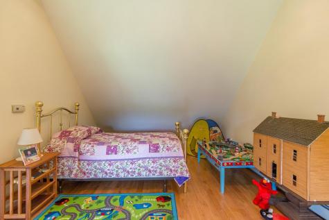 5 Clayton Drive Lewiston ME 04240
