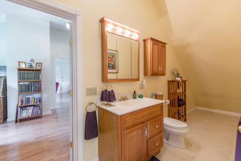 5 Clayton Drive Lewiston ME 04240