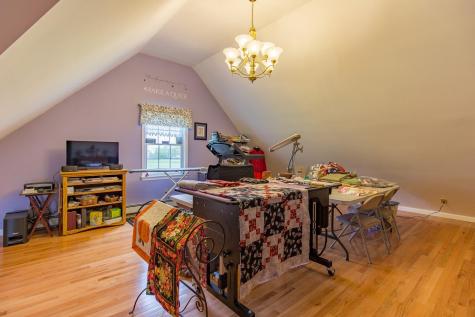 5 Clayton Drive Lewiston ME 04240
