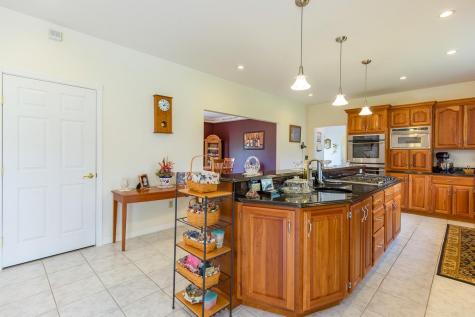 5 Clayton Drive Lewiston ME 04240