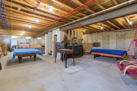 5 Clayton Drive Lewiston ME 04240