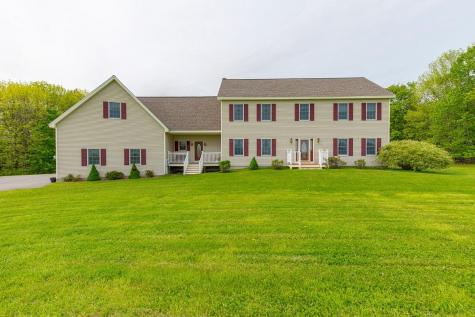 5 Clayton Drive Lewiston ME 04240
