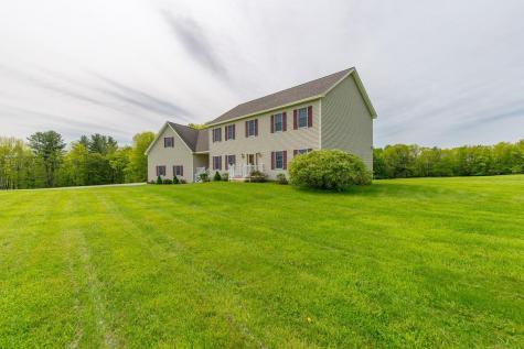5 Clayton Drive Lewiston ME 04240
