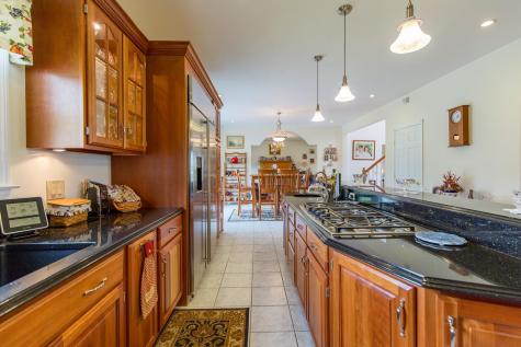 5 Clayton Drive Lewiston ME 04240