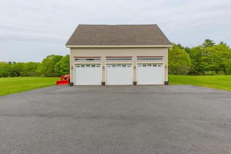 5 Clayton Drive Lewiston ME 04240