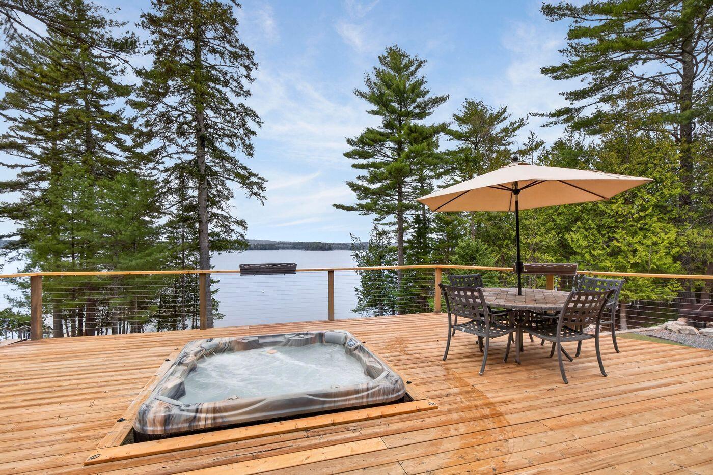 24 Split Rock Way Penobscot ME 04476