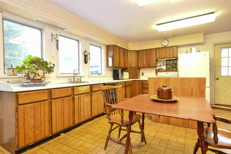 1427 State Highway 3 Bar Harbor ME 04609