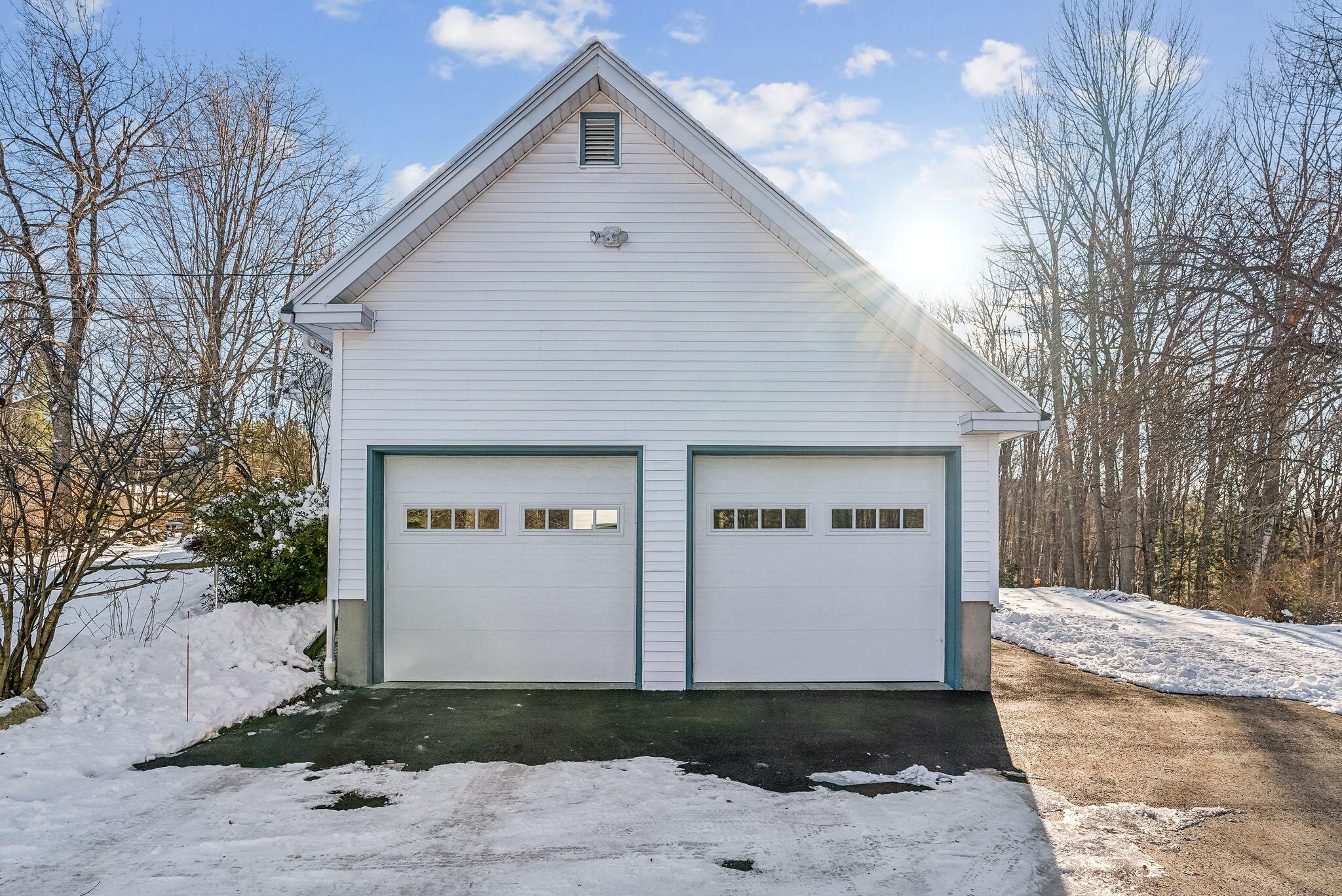 37 N Saunders Road Greene ME 04236