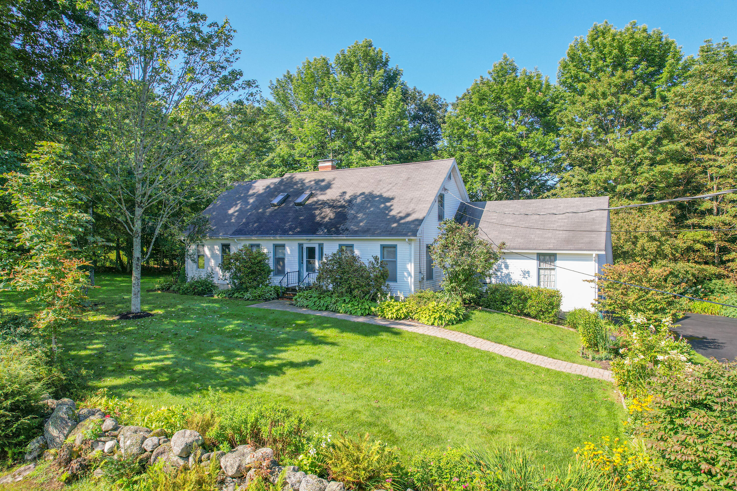 37 N Saunders Road Greene ME 04236