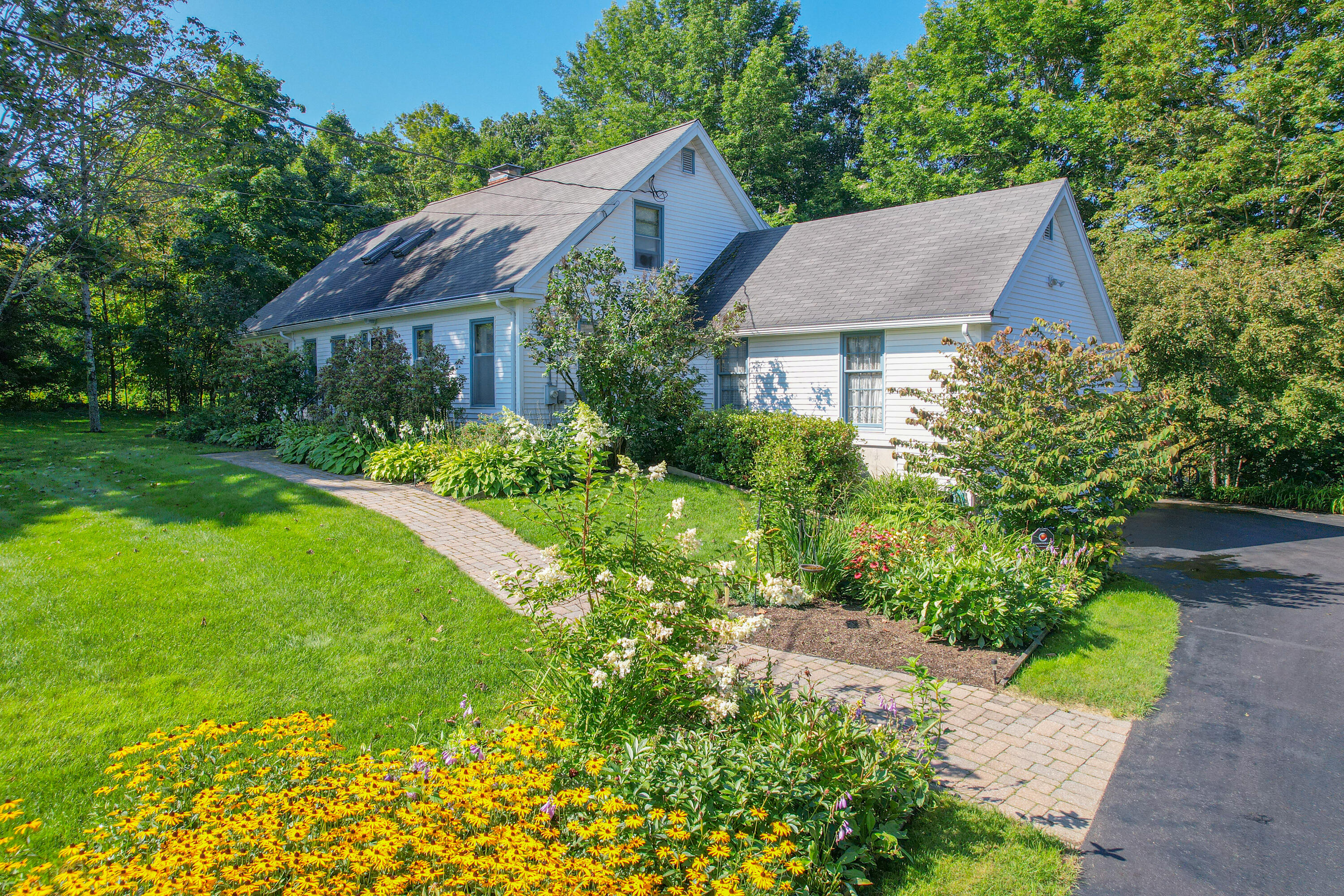 37 N Saunders Road Greene ME 04236