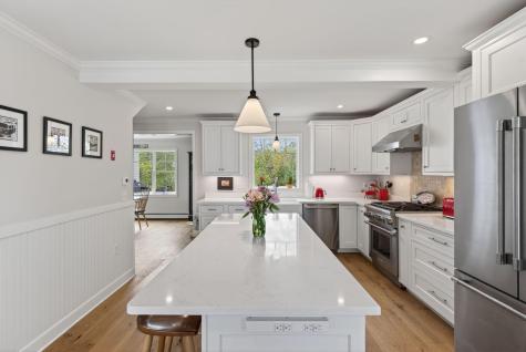 17 Harmony Hill Yarmouth ME 04096