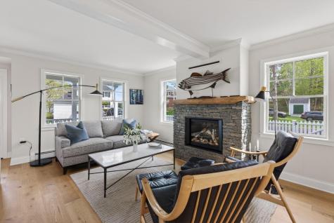 17 Harmony Hill Yarmouth ME 04096