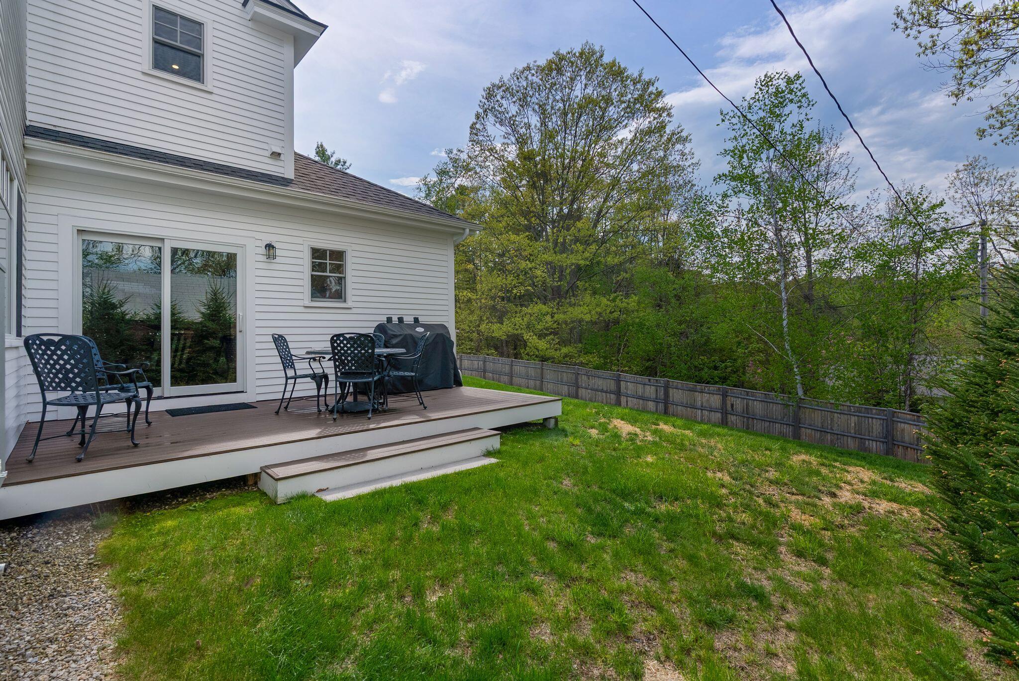 17 Harmony Hill Yarmouth ME 04096