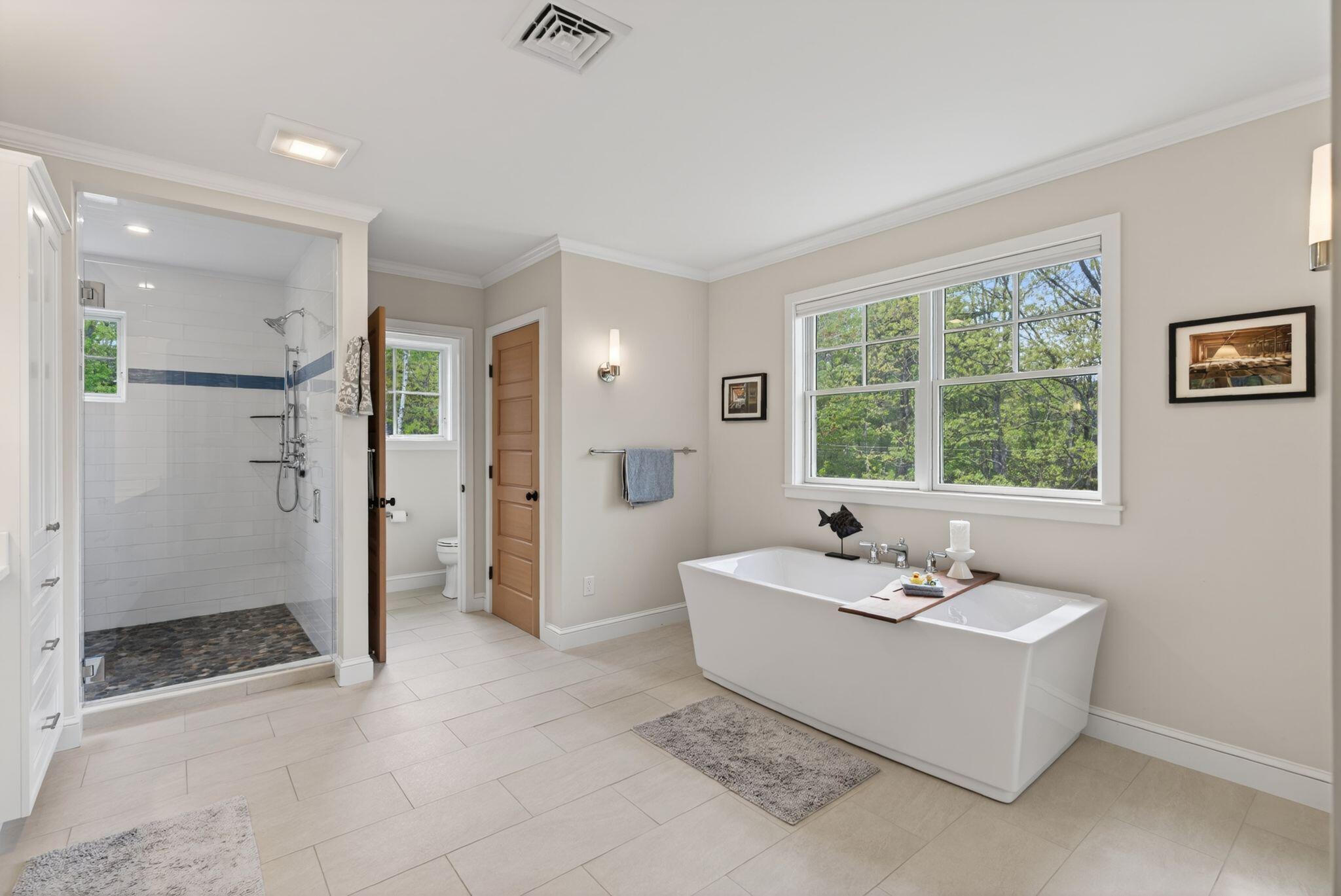 17 Harmony Hill Yarmouth ME 04096