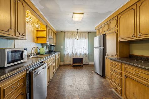 18 Pleasant Street Waterville ME 04901