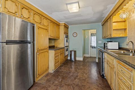 18 Pleasant Street Waterville ME 04901