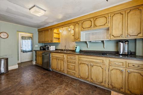 18 Pleasant Street Waterville ME 04901