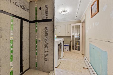 18 Pleasant Street Waterville ME 04901