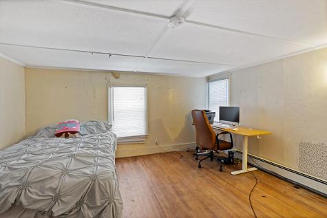 18 Pleasant Street Waterville ME 04901