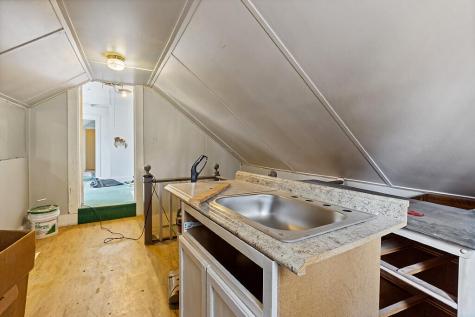 18 Pleasant Street Waterville ME 04901