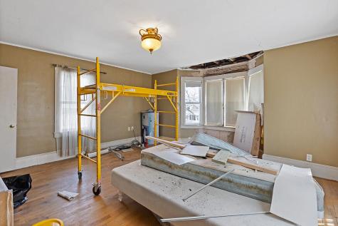 18 Pleasant Street Waterville ME 04901