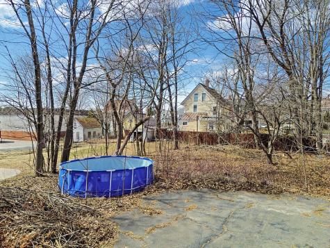 18 Pleasant Street Waterville ME 04901