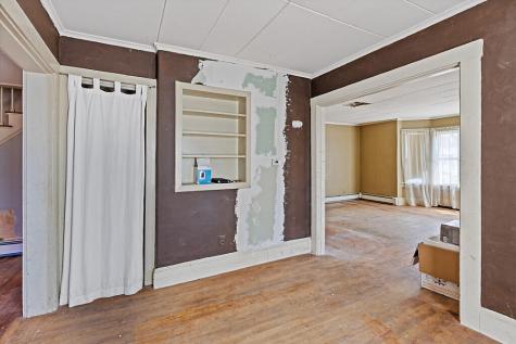 18 Pleasant Street Waterville ME 04901