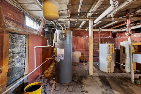 18 Pleasant Street Waterville ME 04901