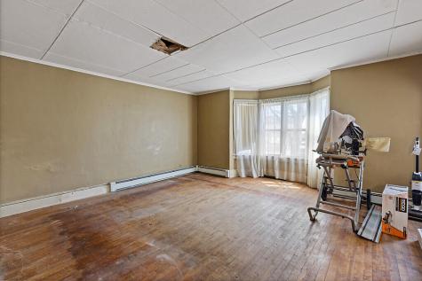 18 Pleasant Street Waterville ME 04901