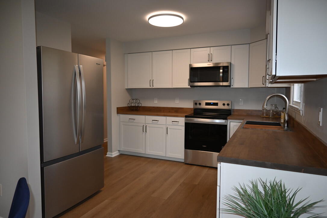 8 Lucas Lane Bowdoinham ME 04008