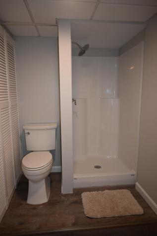 8 Lucas Lane Bowdoinham ME 04008