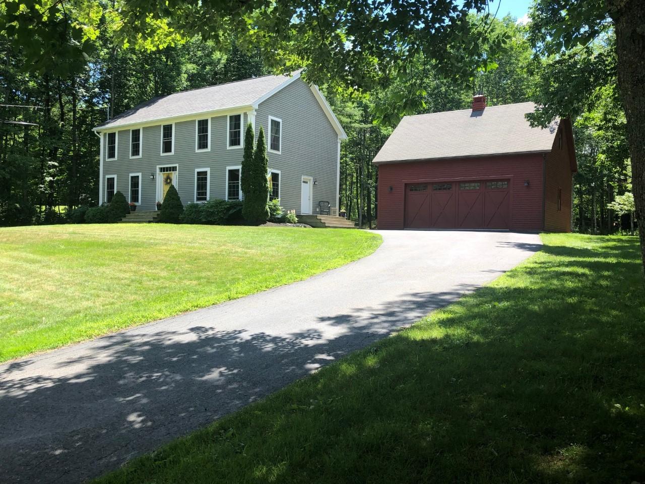 4 Deer Lane Hallowell ME 04347