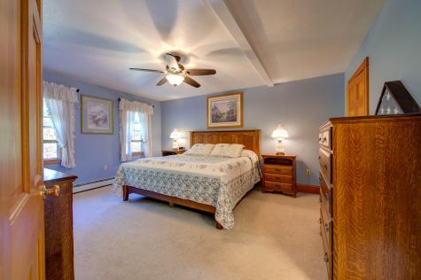 81 Madison Drive Naples ME 04055