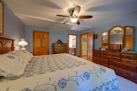 81 Madison Drive Naples ME 04055