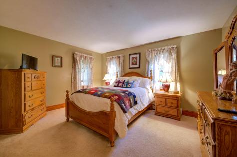 81 Madison Drive Naples ME 04055