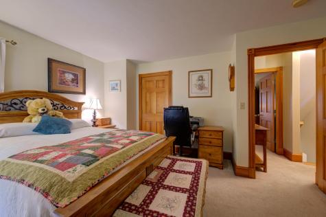 81 Madison Drive Naples ME 04055