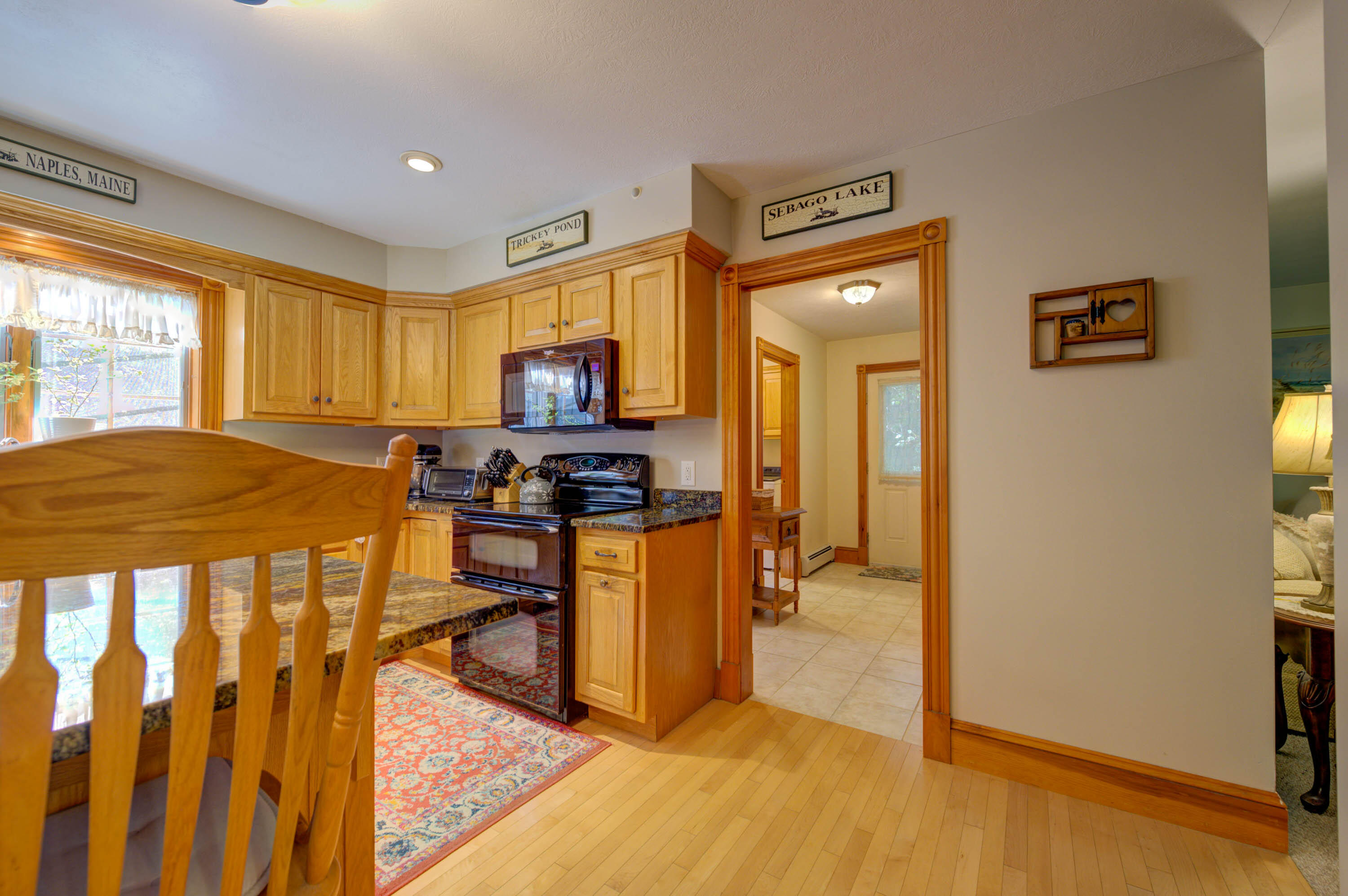 81 Madison Drive Naples ME 04055
