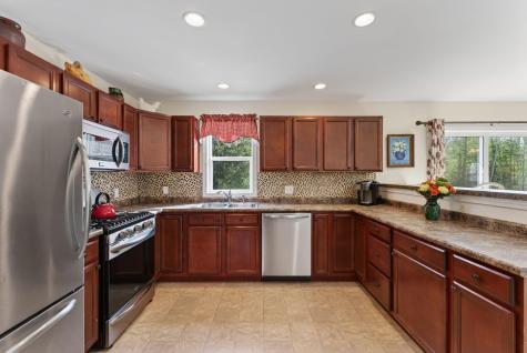 10 Country Drive Old Orchard Beach ME 04064